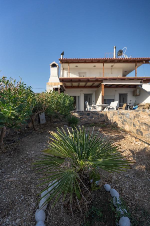 Vila Blue Coast House Goudhouros Exteriér fotografie